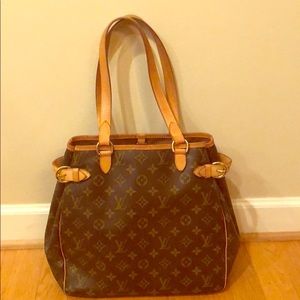 Louis Vuitton batignolles vertical tote